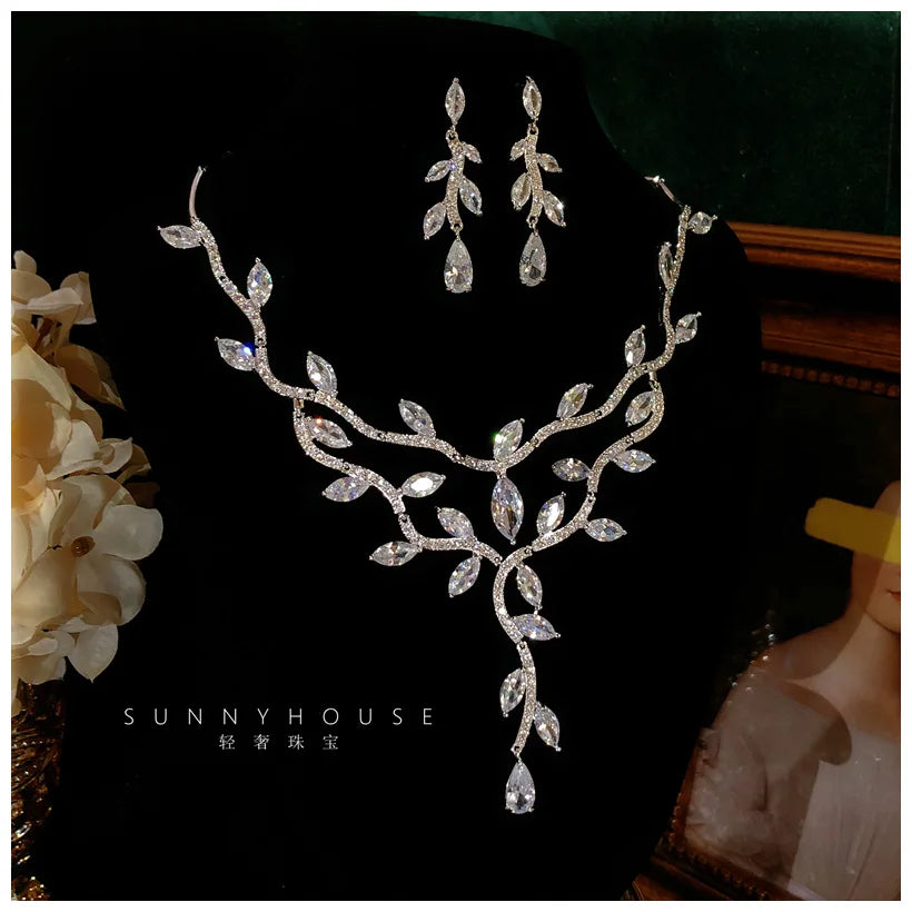 Women's S925 Sterling Silver Floral Jewellery Set — Cubic Zirconia Necklace & Earrings for Wedding