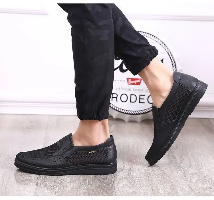 Men's Breathable Mesh Chunky Sole Sneakers — Lightweight Slip-On