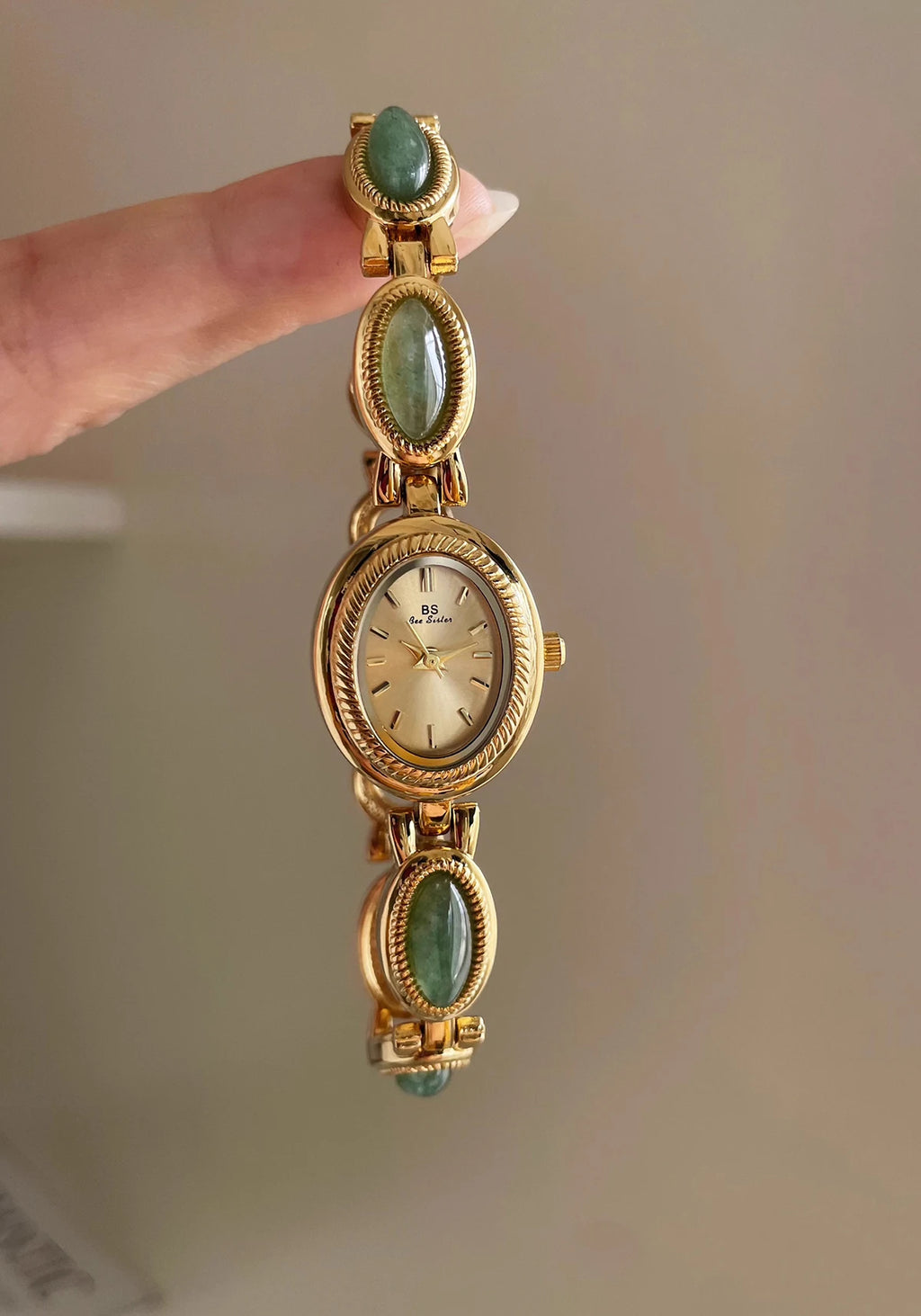 Women's Luxury Jade Green Jewelry Bracelet Watch — Quartz Dress Wristwatch