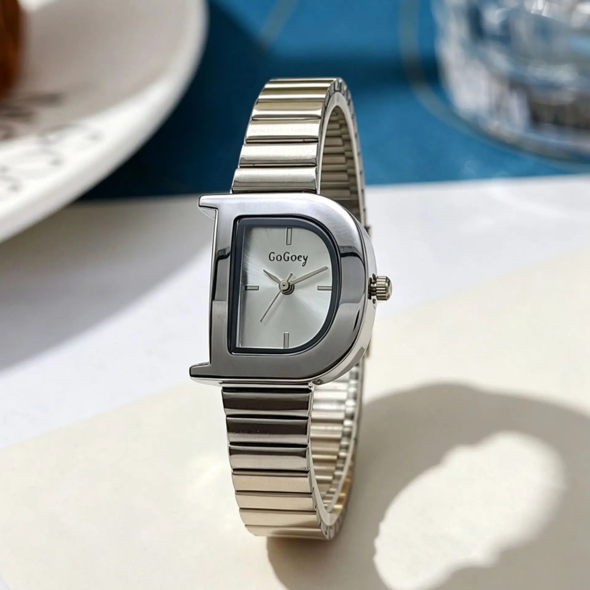 Women's Vintage D-Shaped Bamboo Knot Watch — Personalized Quartz Wristwatch