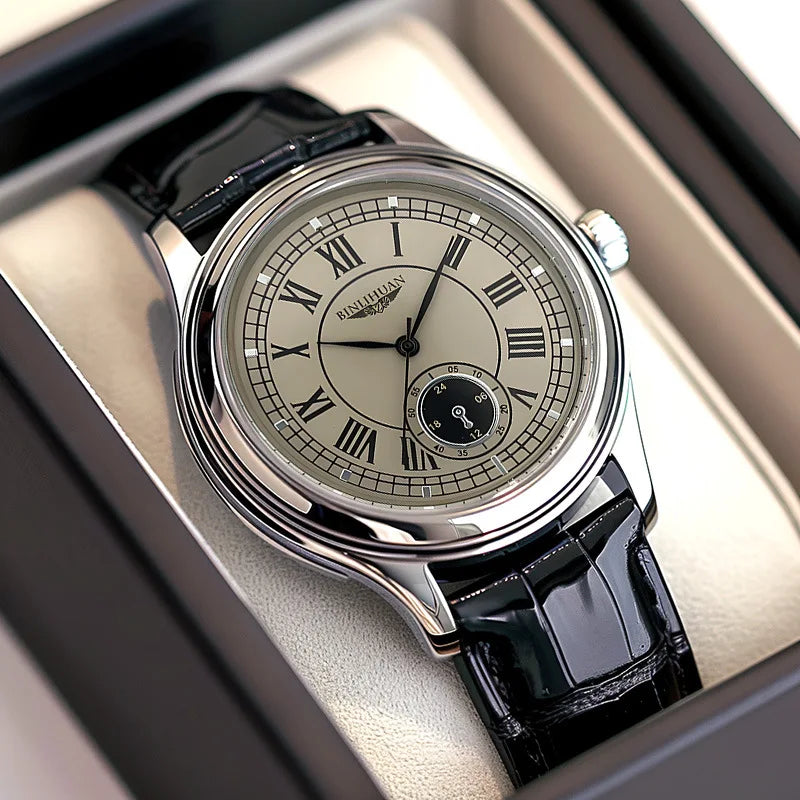 Men's Classic Fashion Quartz Watch — Leather Strap Roman Numeral Dial