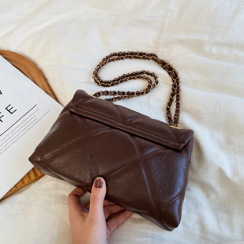 Women's Luxury Lingge Pattern PU Leather Crossbody Bag — Designer Underarm Shoulder Handbag