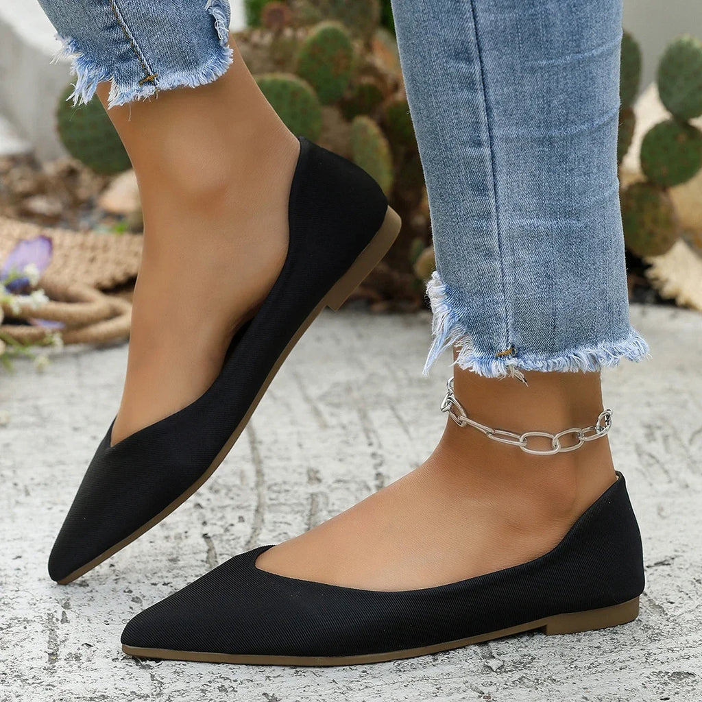 Women's Ballet Flat Slip-On Shoes — Lightweight Comfortable Work Shoes (Plus Size)