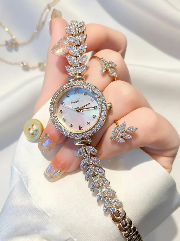 Women's Crystal Claw-Setting Bracelet Watch — Luxury Quartz Jewelry Wristwatch