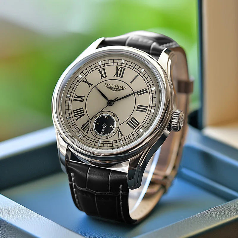 Men's Classic Fashion Quartz Watch — Leather Strap Roman Numeral Dial