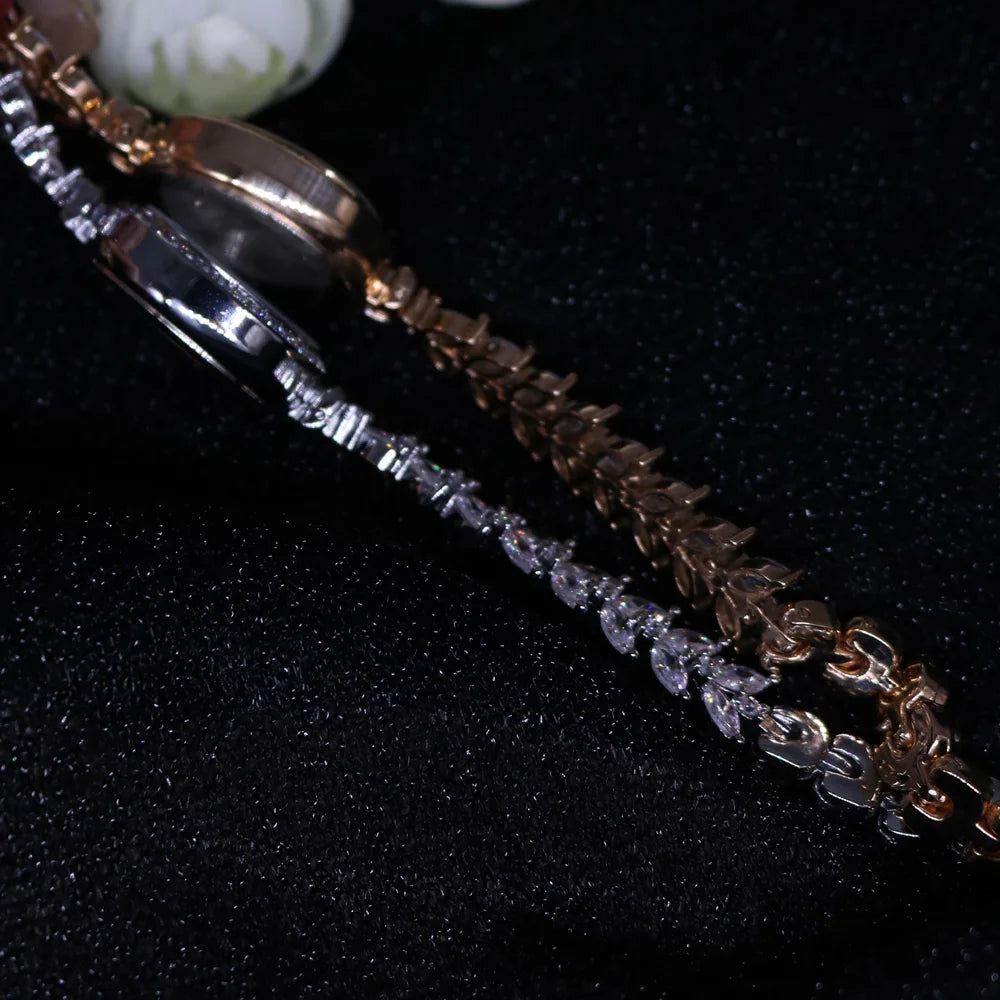Women's Crystal Claw-Setting Bracelet Watch — Luxury Quartz Jewelry Wristwatch