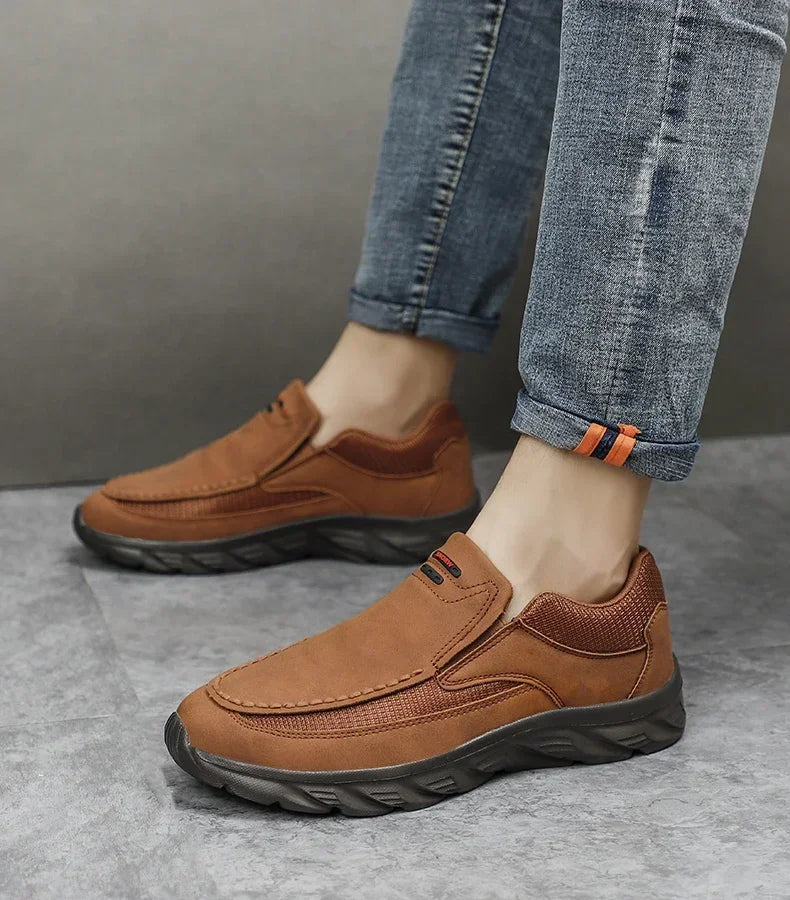 Men's Handmade Retro Slip-On Loafers — Breathable Casual Sneakers