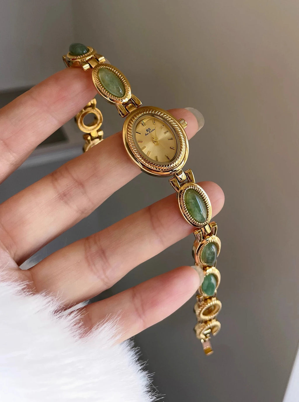 Women's Luxury Jade Green Jewelry Bracelet Watch — Quartz Dress Wristwatch