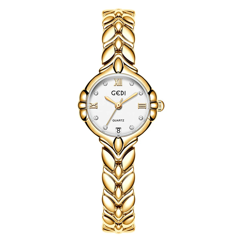 Women's Elegant Oval Quartz Watch — Stylish Alloy Bracelet with Adjustable Clasp